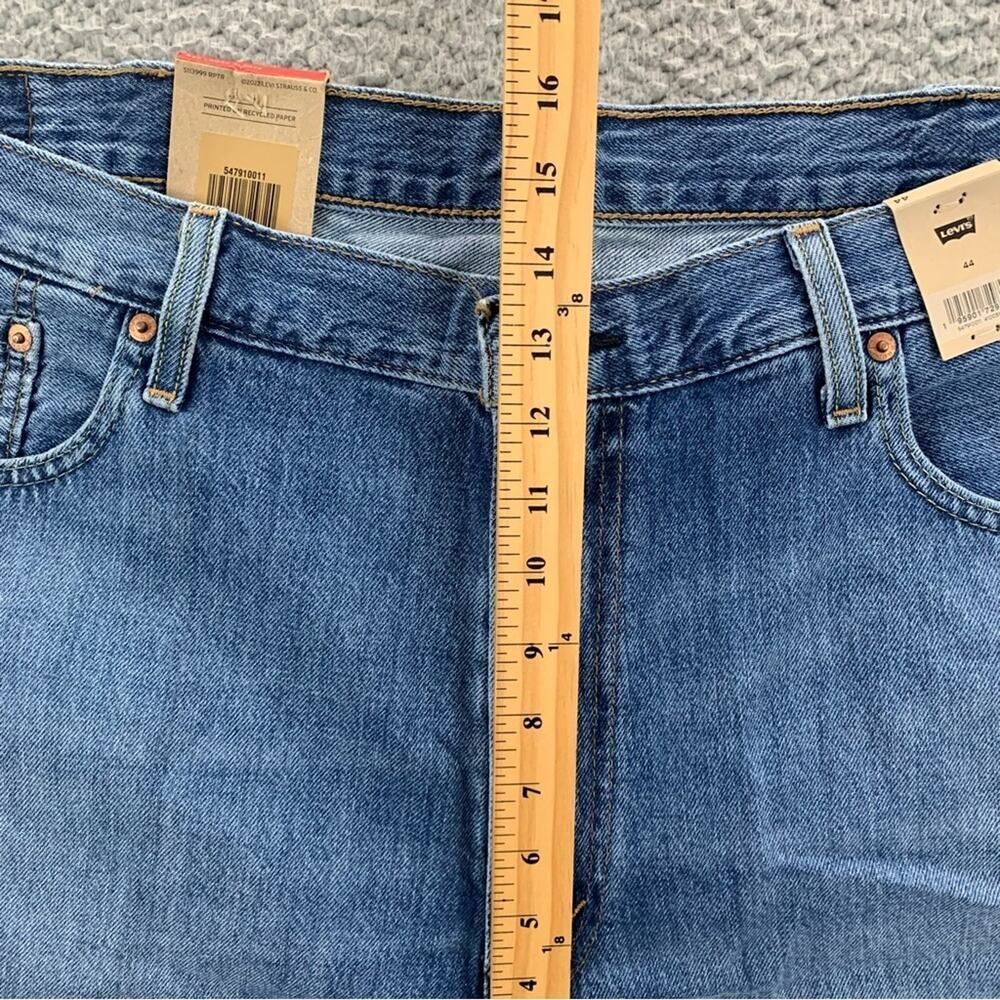 Levi's 469 Loose 12" Men's Shorts NWT - Size: 44 - Picture 7 of 15